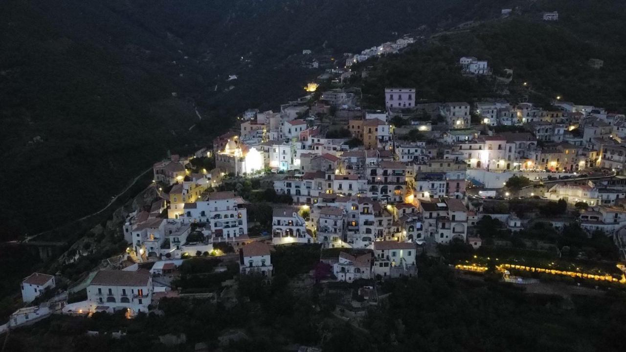 Panoramic Amalfitan Coast Hideaway Villa Vietri sul Mare Exterior photo