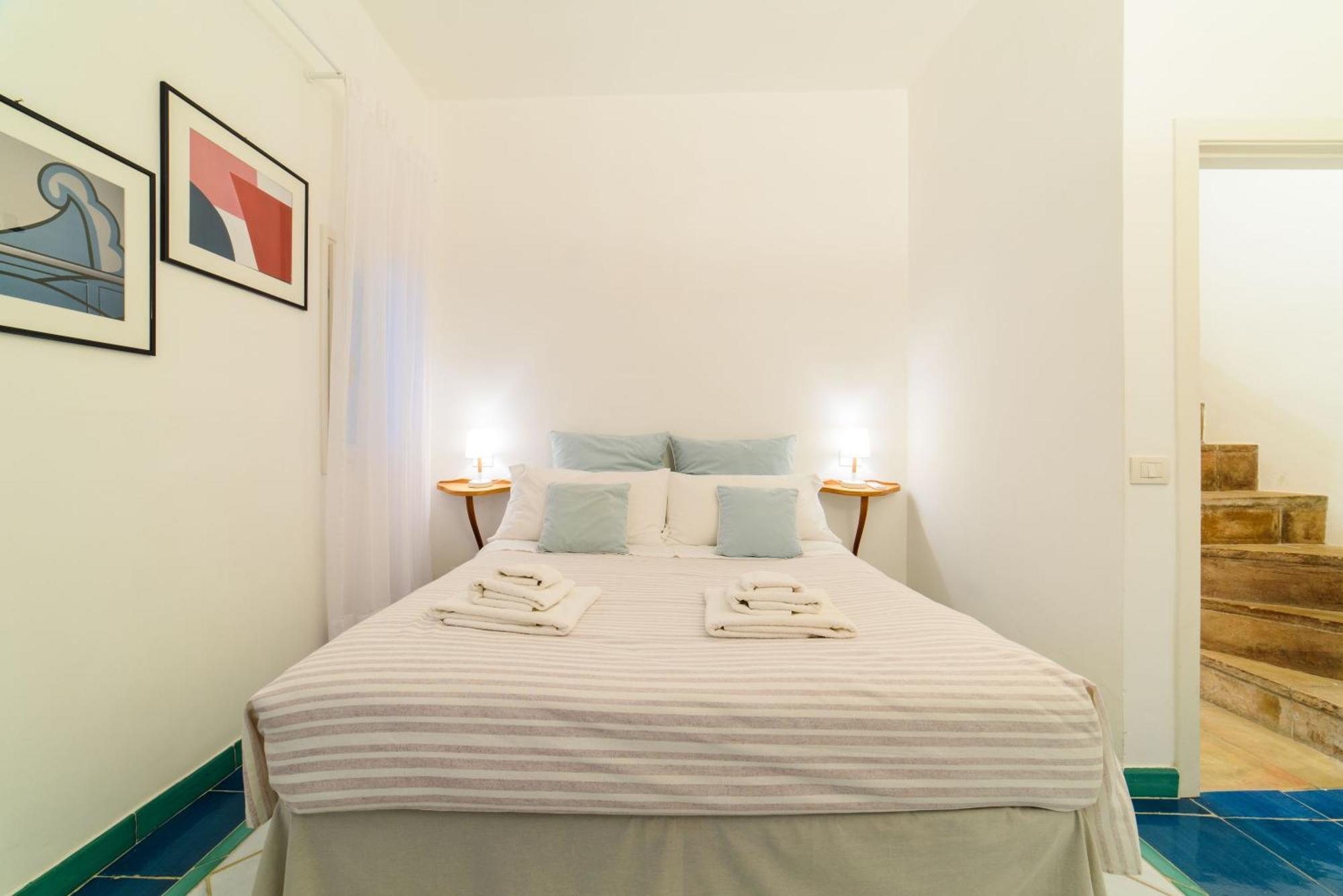 Panoramic Amalfitan Coast Hideaway Villa Vietri sul Mare Exterior photo